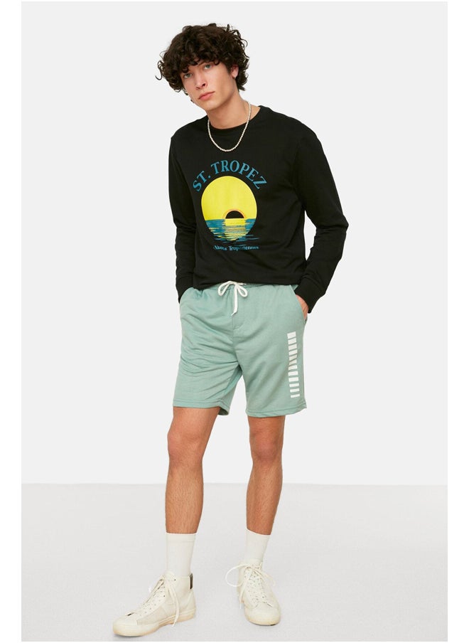 trendyol - Mint Regular Mid-Length Geometric Printed Shorts TMNSS21SR0137 - Image 1