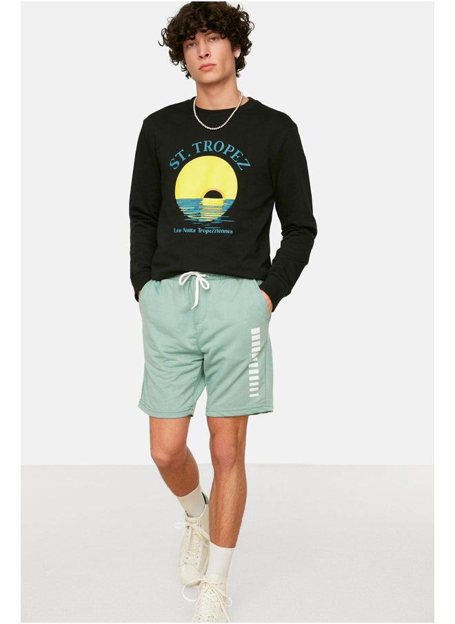 trendyol - Mint Regular Mid-Length Geometric Printed Shorts TMNSS21SR0137 - Image 1