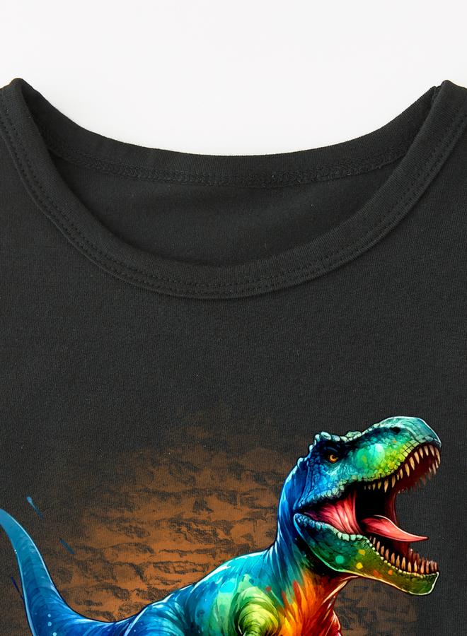 تايك تو تيشيرت مطبوع برسومات ديناصور للأولاد باللون الأسود - Image 3