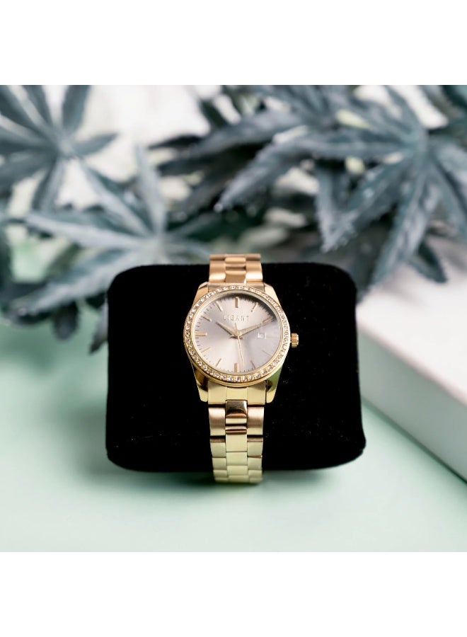 LIGANT Luxury Women's Stainless Steel Watch in Royal Gold - Elegant Modern Design - Rust Resistant Metallic Wristwatch for Events & Gala - Image 2