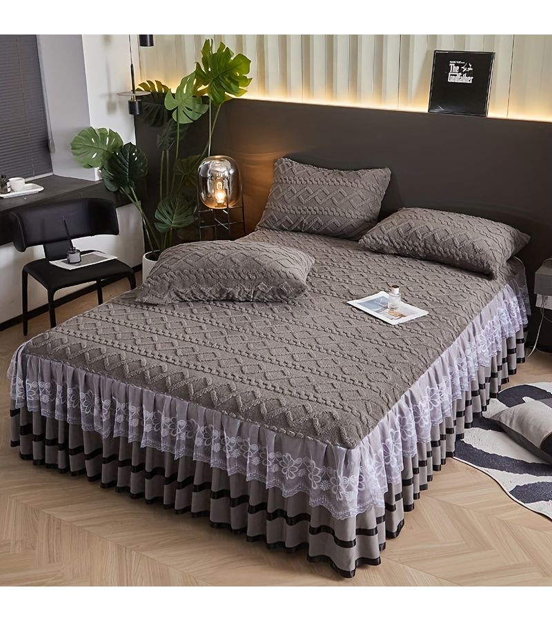 3pcs Lace Bed Skirt Set in Green With 2 Pillowcases 60.24 by 79.92 Inches High End Luxurious Thickened Warm Anti Slip Soft Breathable Foldable Bed Skirt for Bedroom Guest Room - Image 4