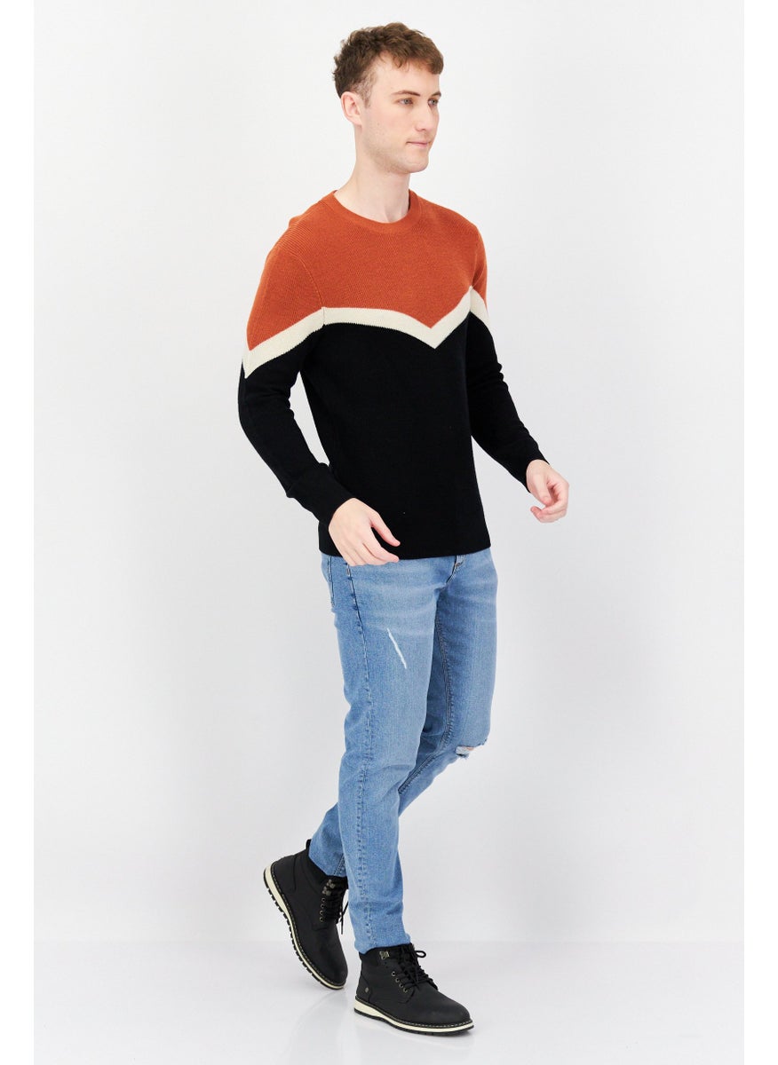 Men Crew Neck Two-Tone Knitted Sweater, Rust - pzsku/Z7C5A9C3830064AD50409Z/45/_/1740495291/222b0b26-30d7-4b27-947f-586fa8c34111