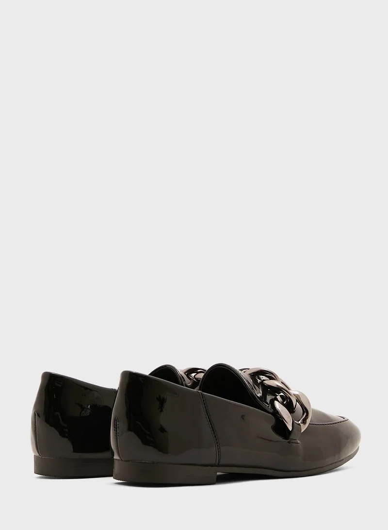 Deezee @ CCC Chain Detail Moccasins