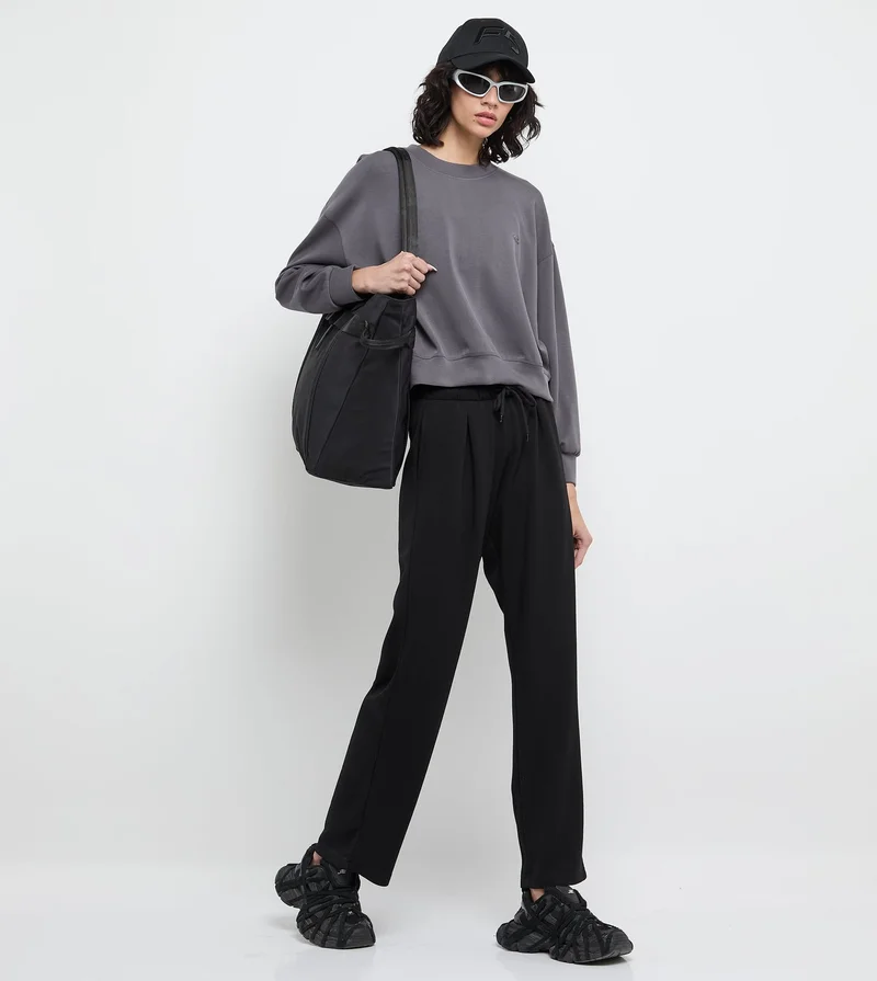 إف5 سويت شيرت نسائي مريح