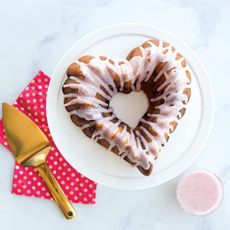 Kundalini Heart Shaped Cake Pan, 2PCS 9 Inch Heart Fluted Tube Cake Pans, Nonstick Silicone Cake Molds for Making Wedding, Valentine's Day and Family Cakes - Image 3