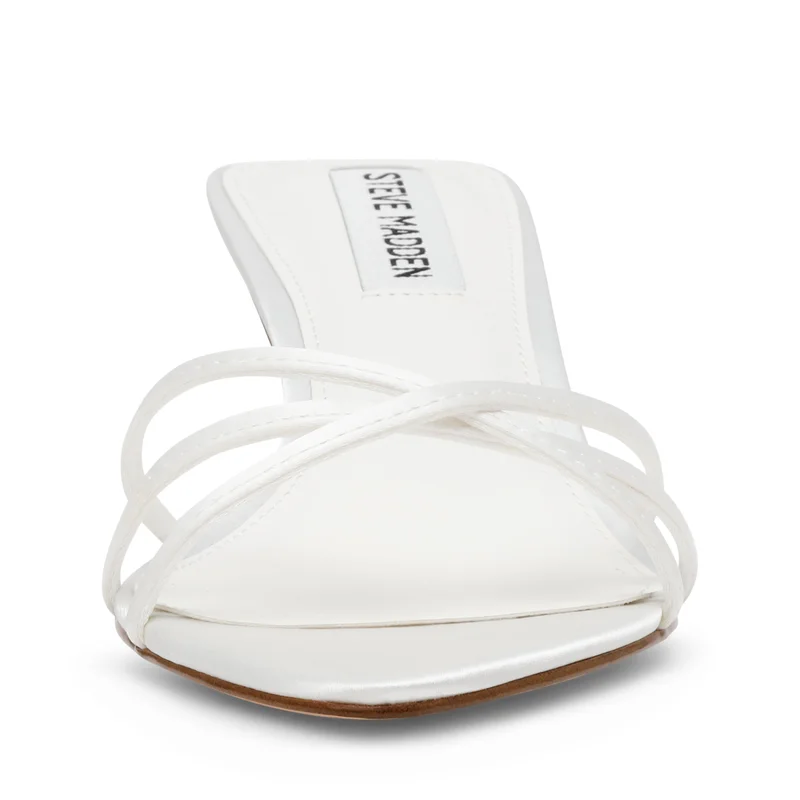 ستيف مادن Candela White Women's Sandals