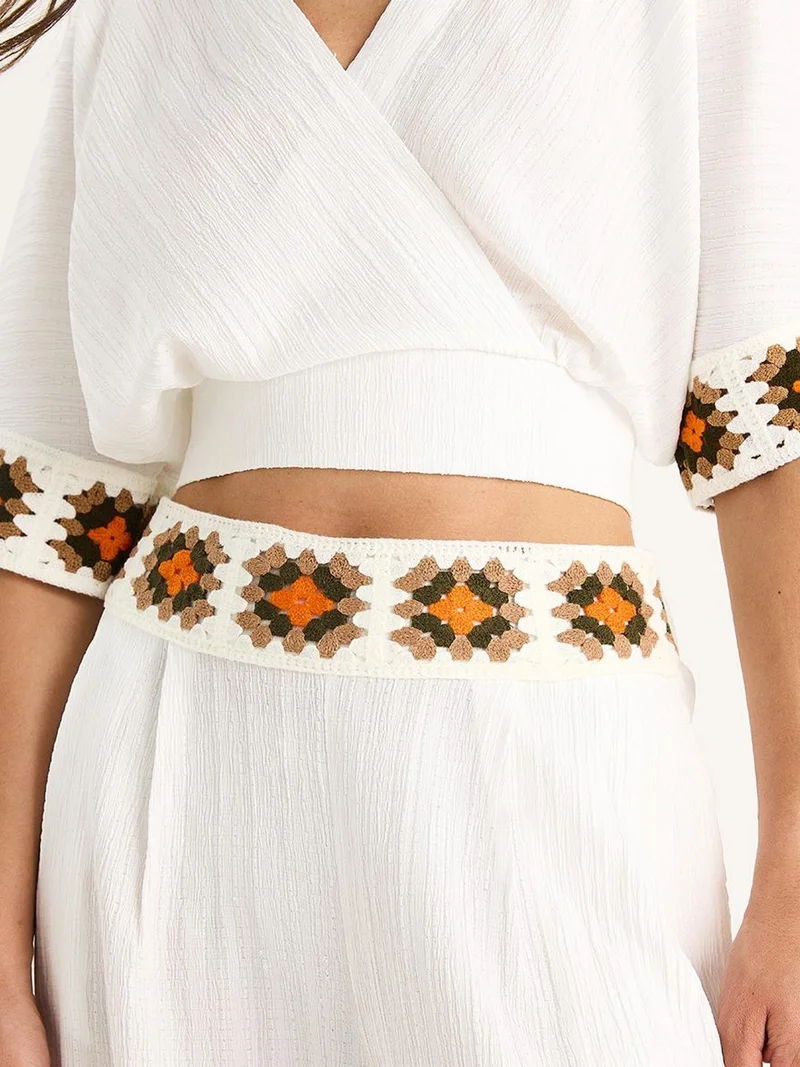 Bianco Lucci LUCCI Textured V-Neck Crop Two-Piece Set