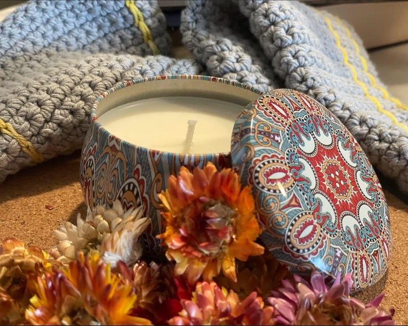 Relaxcation Scented Soy Wax Candle in Decorative Giftable Metal Tin - Pure Organic Soy Wax and Natural White Gardenia Oils - Cleam Burn Up to 30 Hours - Nice Gift for Women - Handmade in USA - Image 2