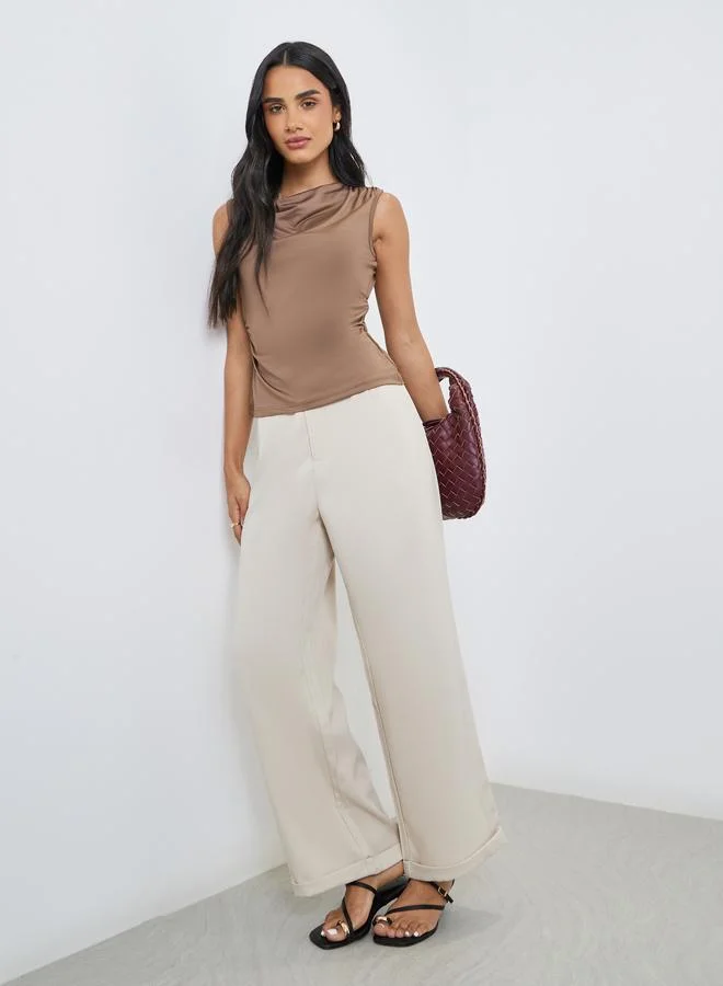 Styli Styli Cream Tapered Fit Pants with Buttons