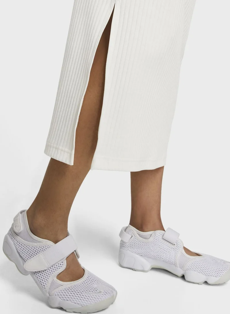 Nike  Nsw Logo Skirt for Women | Best Price UAE