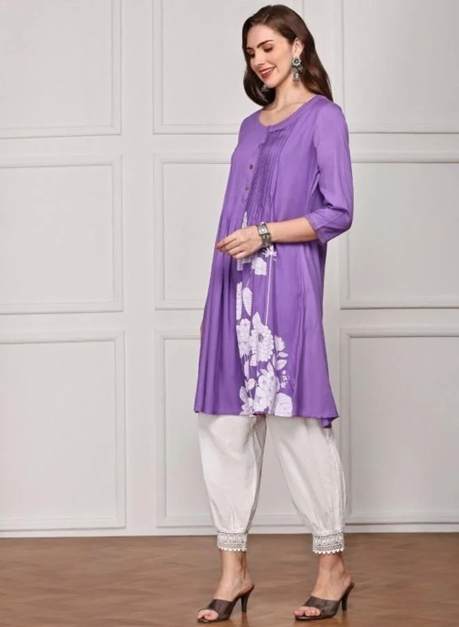 ISHIN Women's Lavender Rayon Printed Tunic Straight Fit Kurta