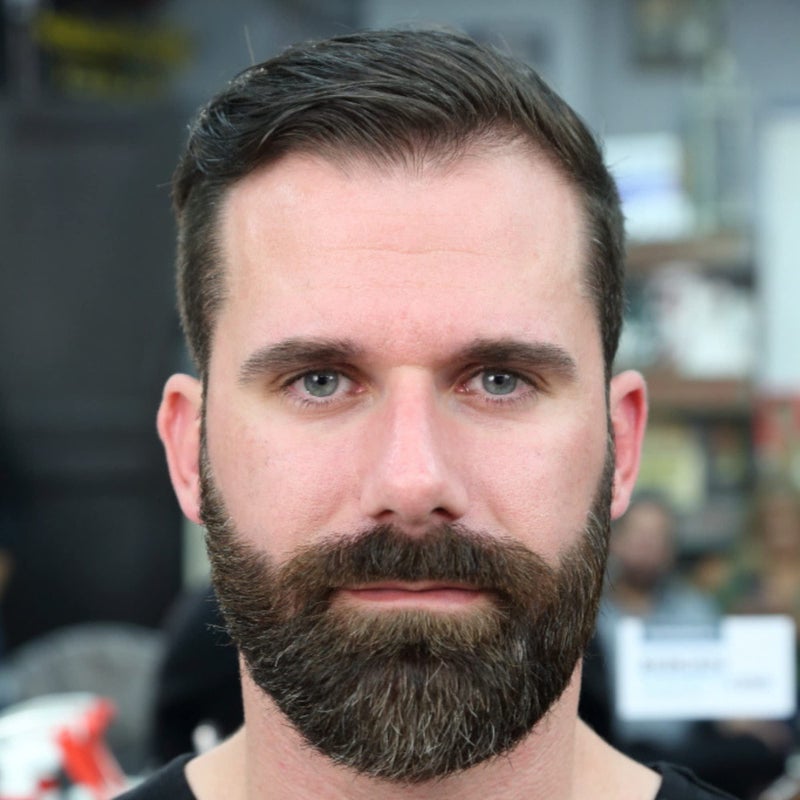 AGADIR Oud Wood Beard Oil, 1.5 Fl Oz - Image 4