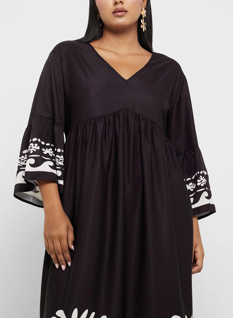 Khizana Floral Print Maxi Dress