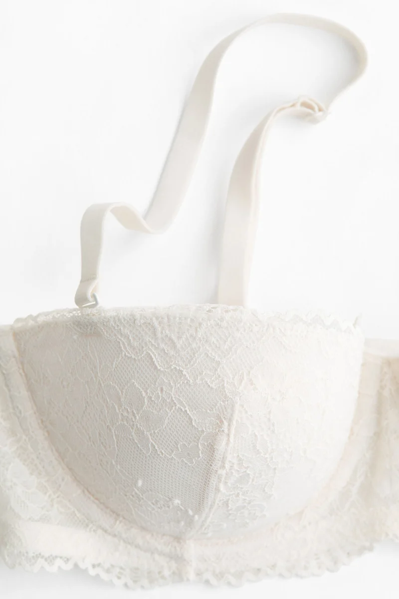 اتش اند ام حمالة صدر بالكونيت بتصميم مُبطن من الدانتيل