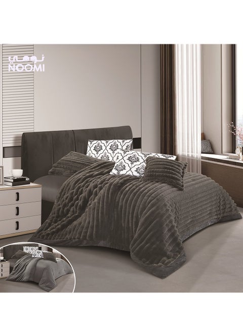7 Pieces Winter Comforter Set One Velvet Side And One Side Fur King Size 240x260 cm