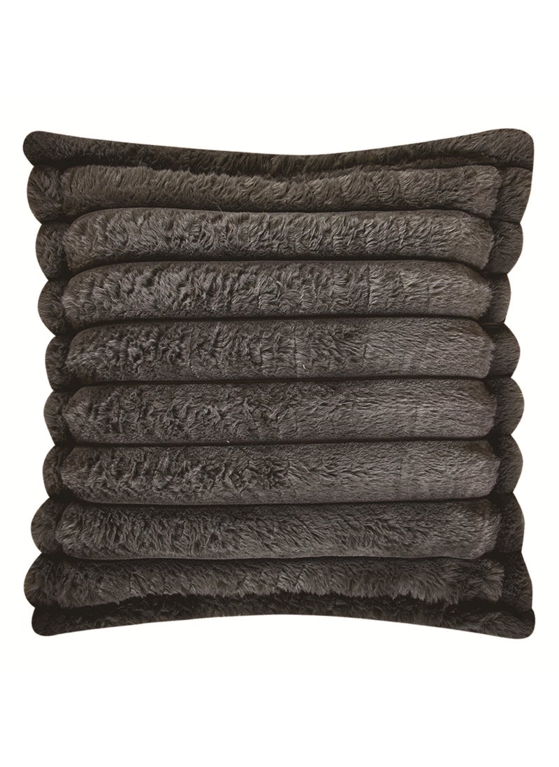 Noomi - 7 Pieces Winter Comforter Set One Velvet Side And One Side Fur King Size 240x260 cm - Image 1