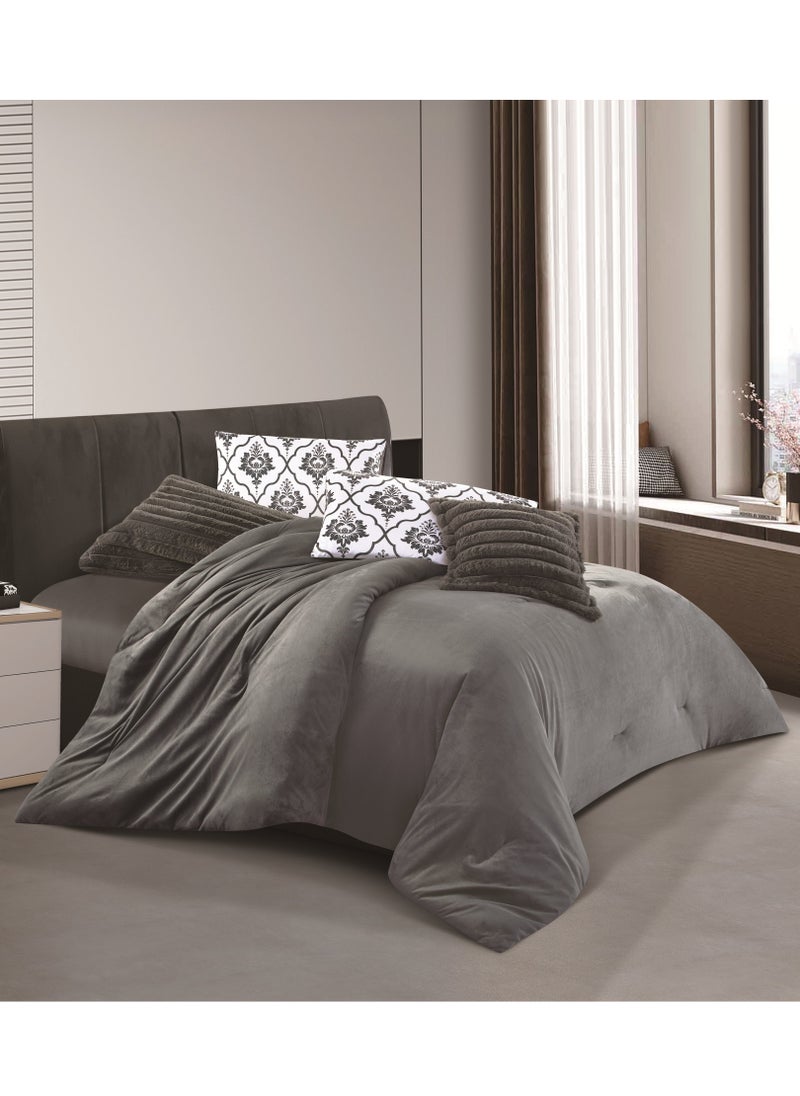 Noomi - 7 Pieces Winter Comforter Set One Velvet Side And One Side Fur King Size 240x260 cm - Image 1