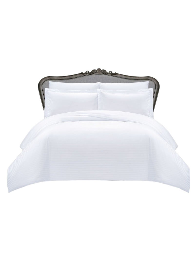 سليب × فاكتوري باقة النوم الفاخرة – لحاف، توبّر مرتبة بارتفاع 14 سم، مخدات، واقيات، مناشف وعطور للغرف - Image 3