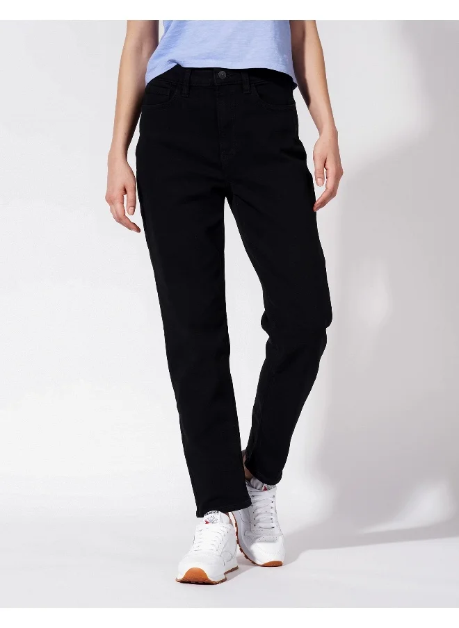 امريكان ايجل High Waist Mom Jeans