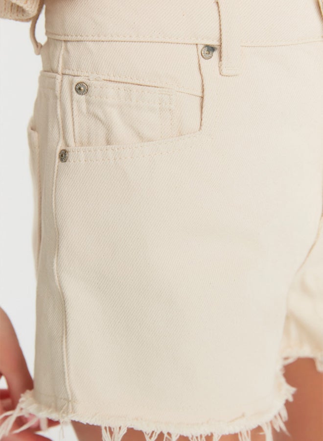 trendyol Beige Denim Beach Shorts  - Image 4