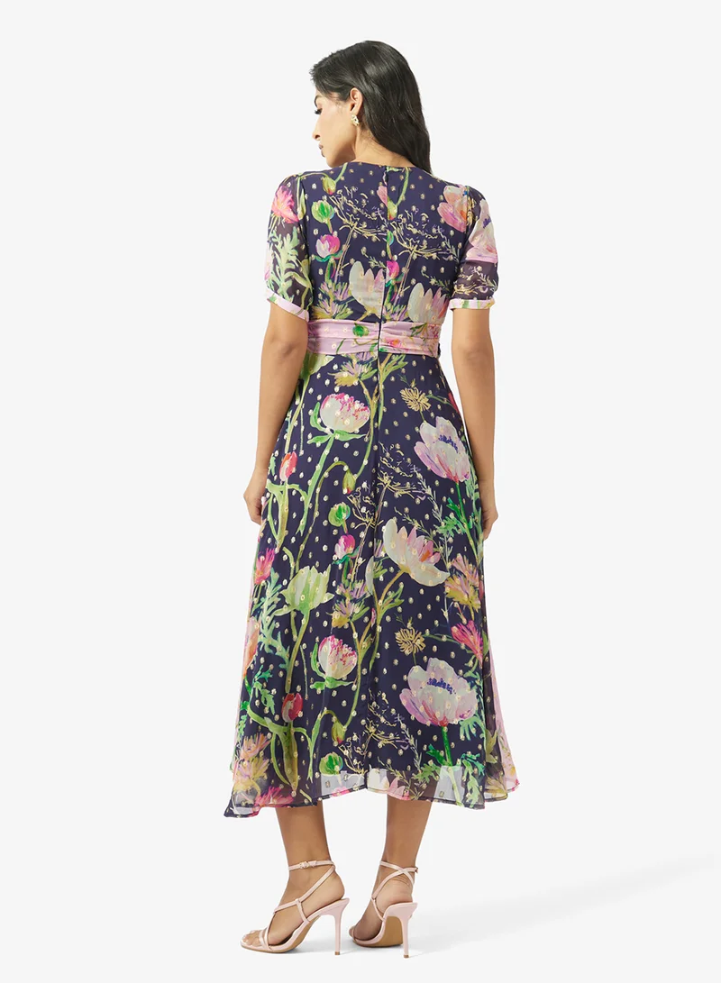 هوب اند ايفي فستان ميدي بياقة ملتفة وطبعة مختلطة بخيوط لامعة