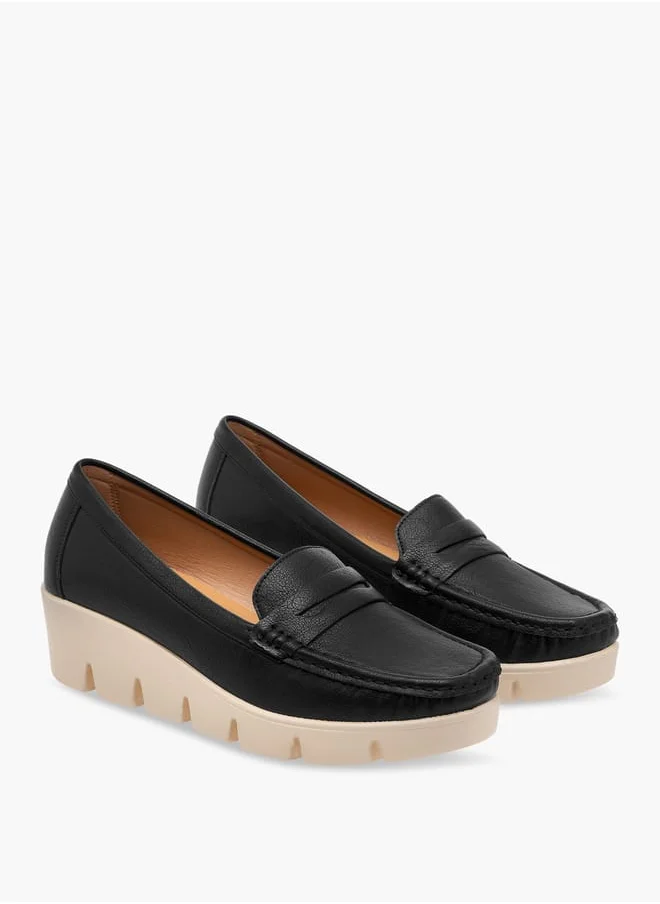 لو كونفورت Women Textured Slip-On Loafers with Wedge Heels