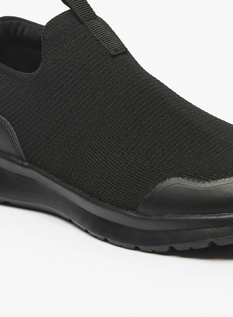 شو اكسبرس Oaklan Textured Slip-On Sports Shoes With Pull Tabs
