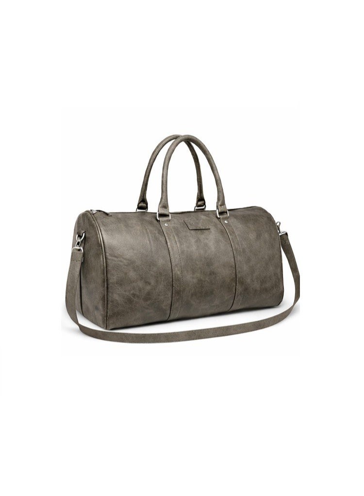 Stylish duffel bags for weekend getaways and overnight stays abroad, large, durable, water-resistant leather-style bags for fitness and travel, for men and women, one size fits all.