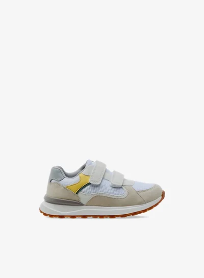 JUNIORS Boys Panelled Sneakers with Hook and Loop Closure