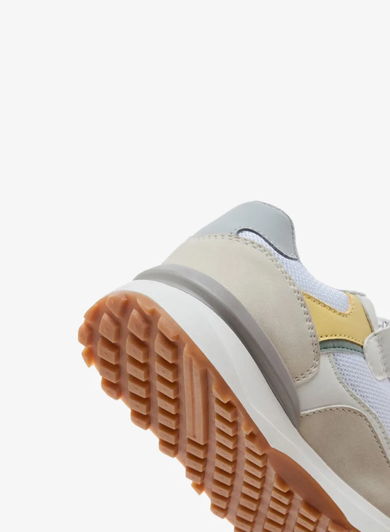 JUNIORS Boys Panelled Sneakers with Hook and Loop Closure