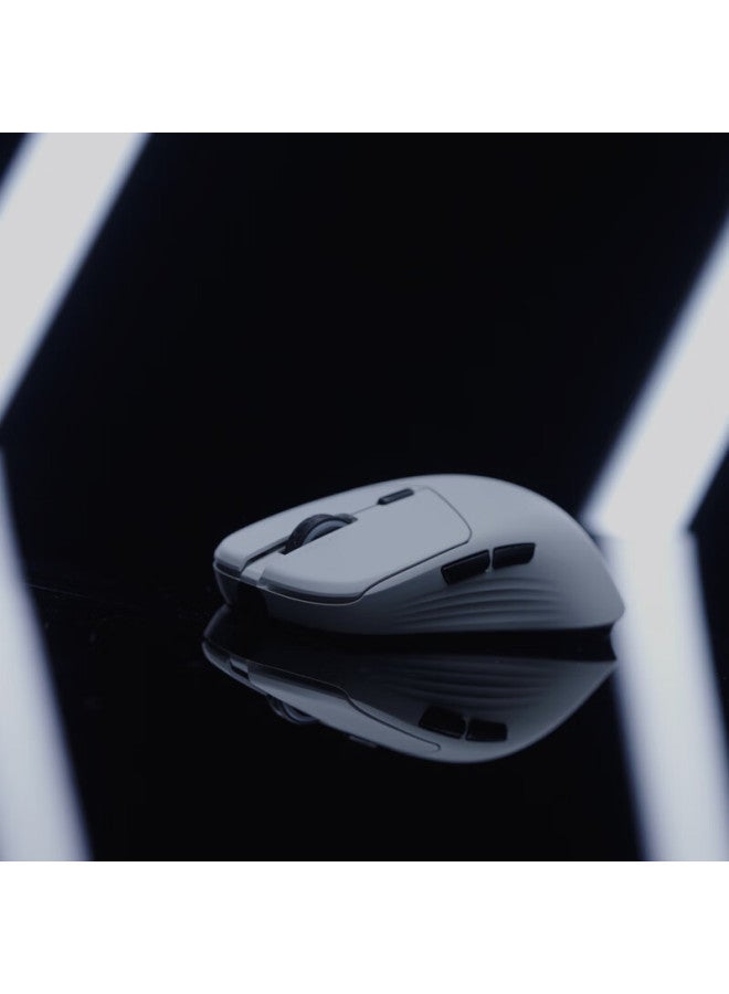 ThundeRobot ماوس ألعاب لاسلكي Ml7 2.4G ماوس سلكي Paw3311 خفيف الوزن ليد متوسطة-كبيرة 12000Dpi معدل استجابة 1000Hz تأثيرات إضاءة RGB أبيض - Image 1