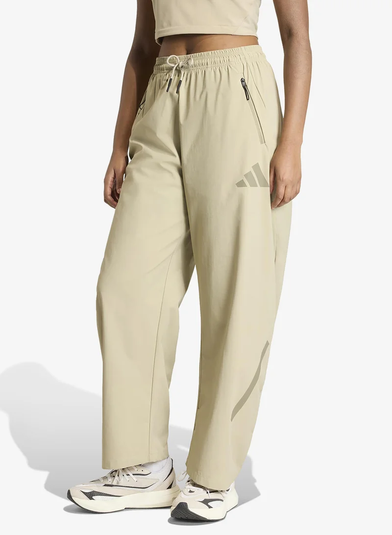 اديداس بنطلون رياضي منسوج ...