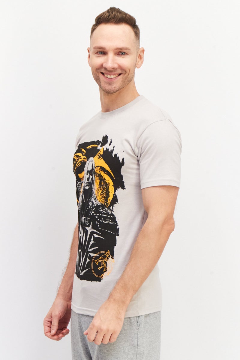 NETFLIX تي شيرت رجالي بأكمام قصيرة وياقة دائرية، مطبوع برسومات، رمادي فاتح - Image 4