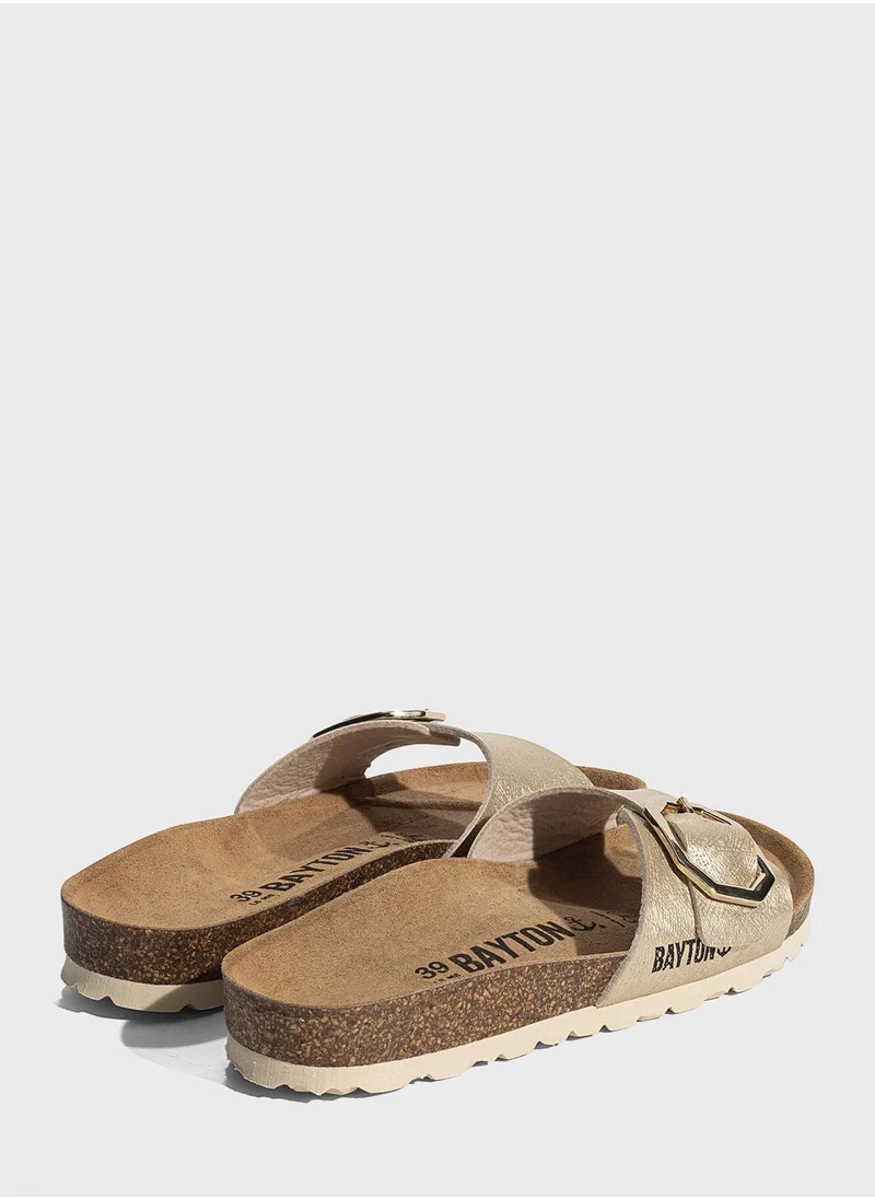 BAYTON Zephyr One Strap Flat Sandals