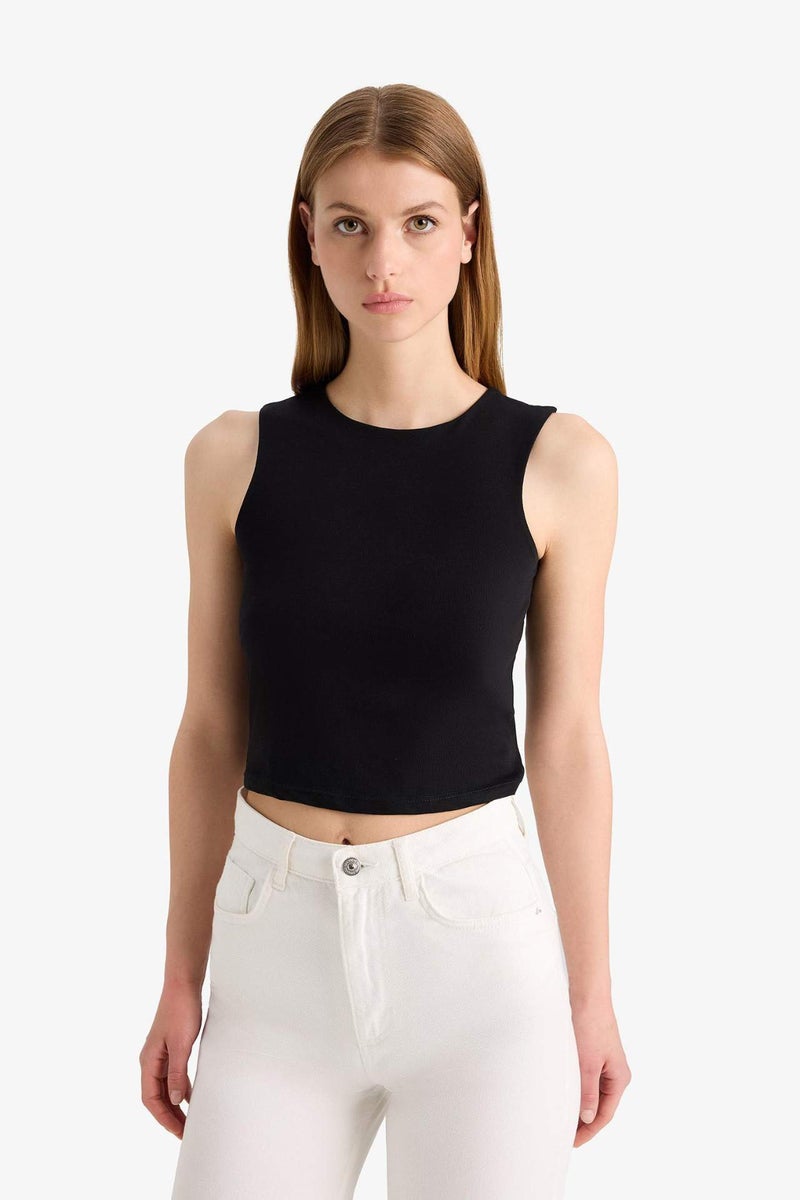 DeFacto Regular Fit Basic Crew Neck Black Tank Top - Image 4