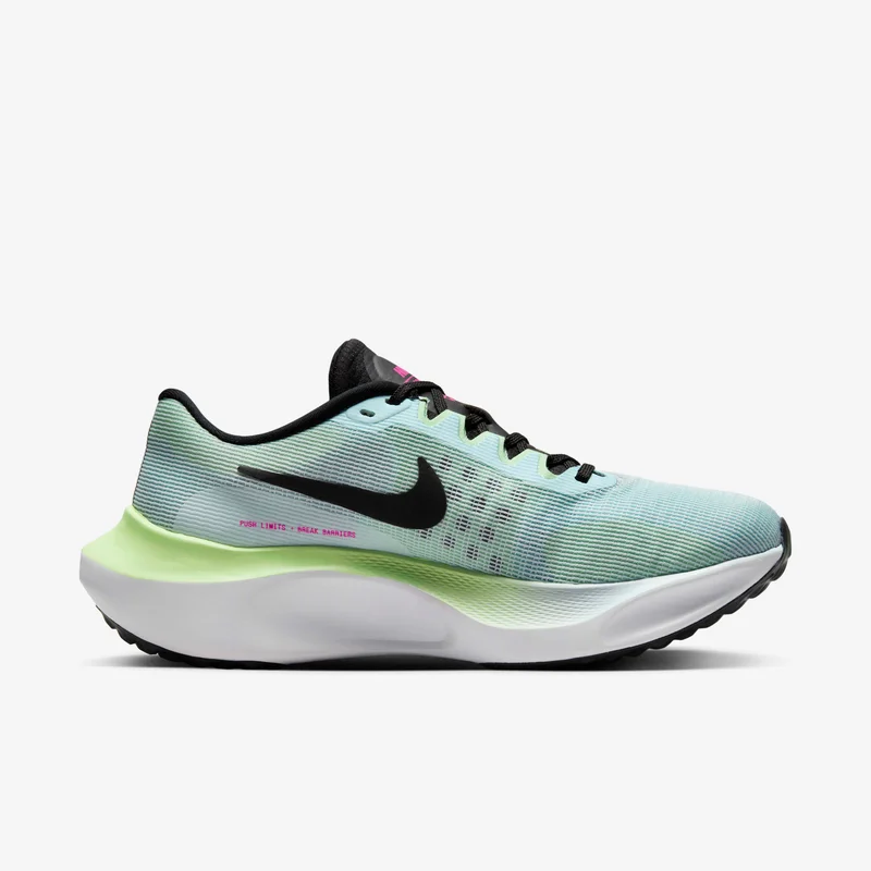 Nike Women's Zoom Fly 5 Road Running Shoe