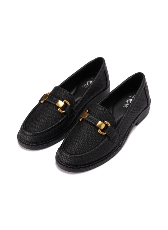 حذاء لوفر نسائي كلاسيكي بتصميم أنيق ومريح - متوفر بألوان ومقاسات مختلفة - Image 2