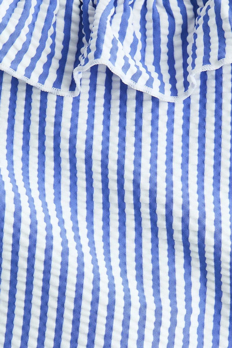 اتش اند ام ملابس سباحة بتفاصيل مكشكشة