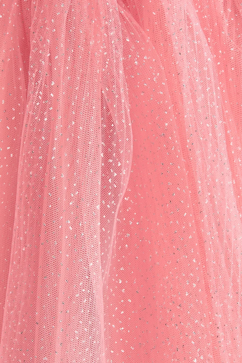 اتش اند ام تنورة من التول اللامع