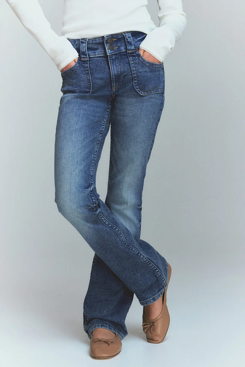 اتش اند ام جينز بقصّة بووت كت خصر منخفض