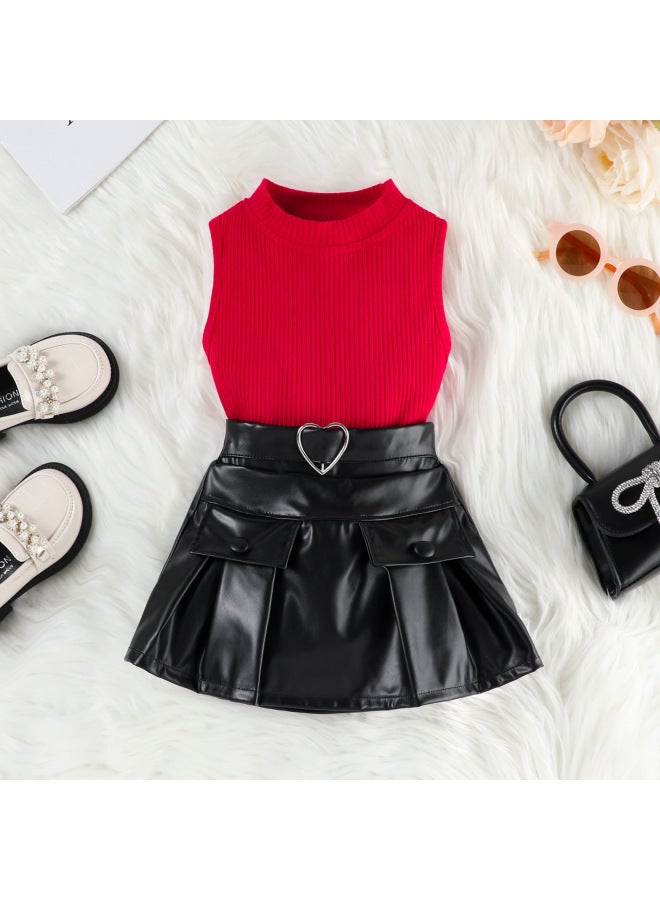 طقم بنات بلون الأحمر صيفاً عصري، سترة بلون واحد مخططة، قميص، تنورة قصيرة جلد صناعي بزنار وأزرار