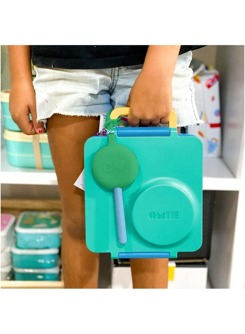 OMIE 2-Piece Kids Utensils Set With Case - Image 2