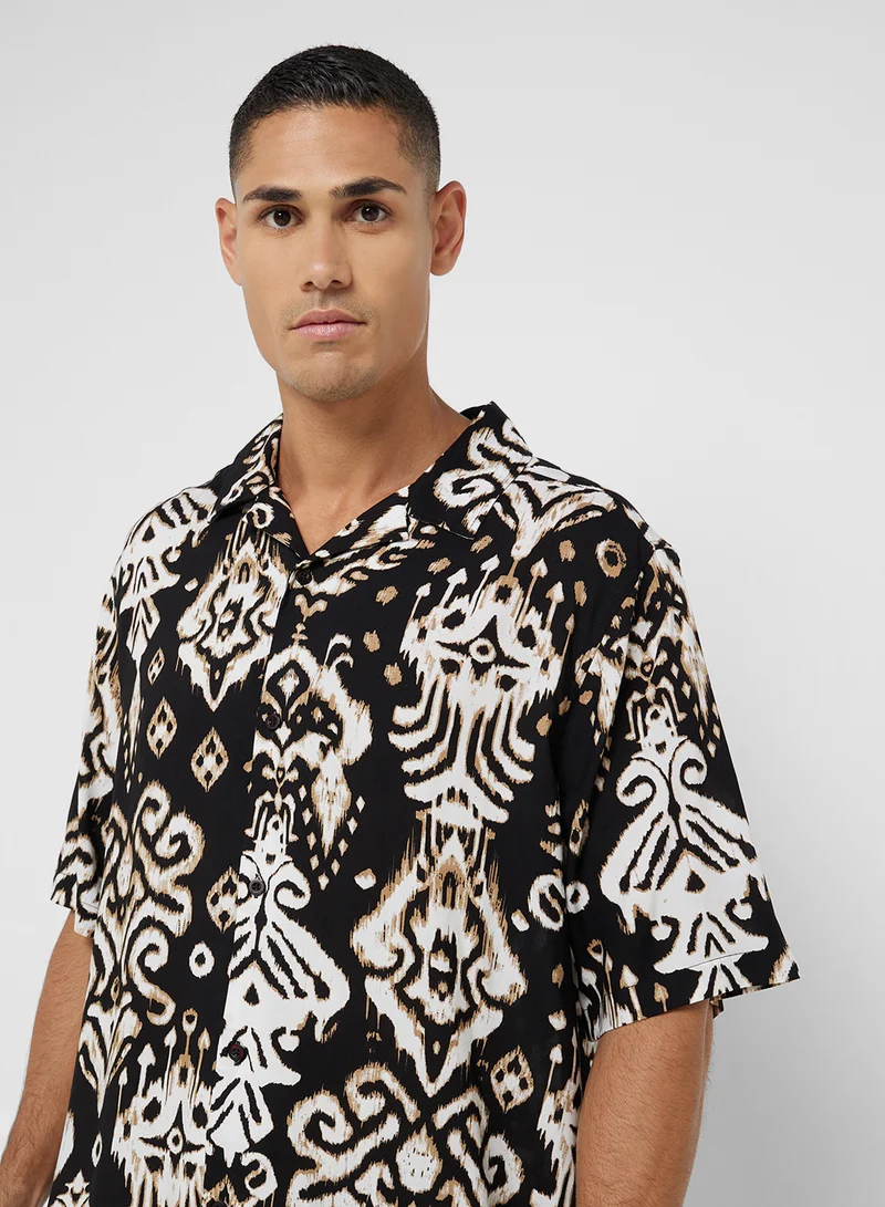 Robert Wood Resort Print Shirt