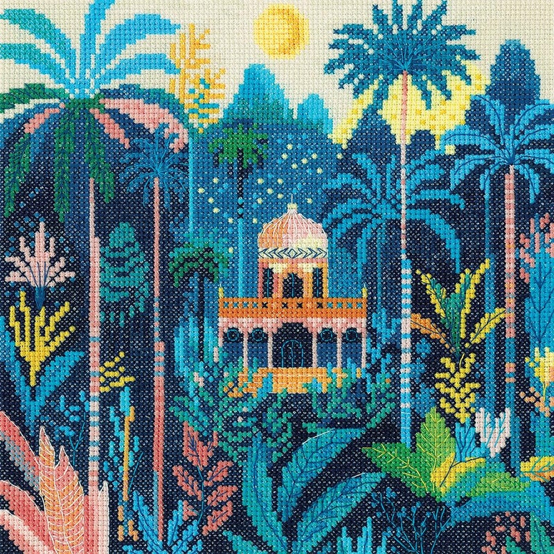 Heritage Crafts Cross Stitch Kit  India Dreams Aida