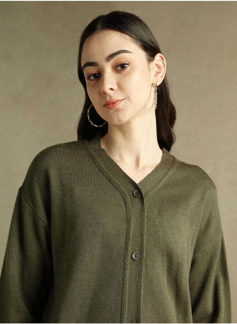 Dennis Lingo Women's Olive 100% Acrylic Solid Regular Fit Sweater  - Image 4