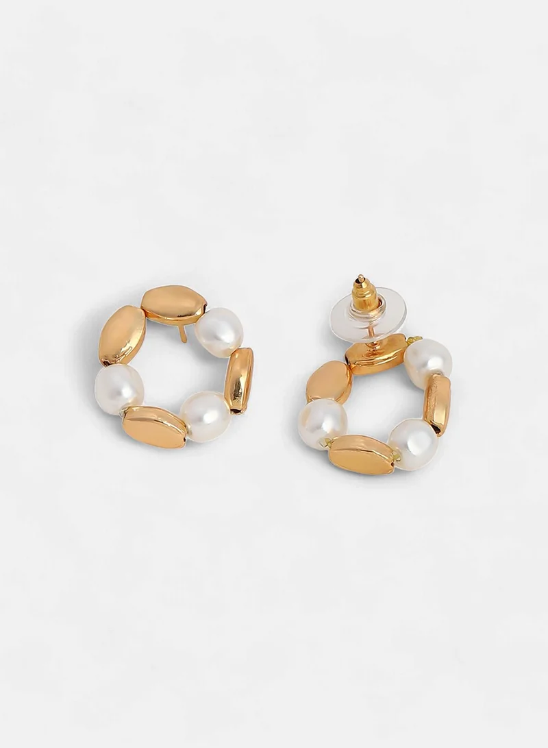SOHI Beaded Contemporary Loop Artificial Stud Earring Jewellery