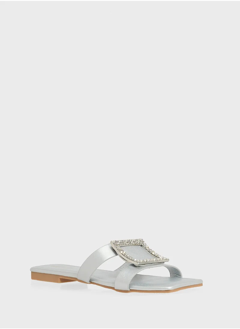 Khizana Diamante Flat Sandal