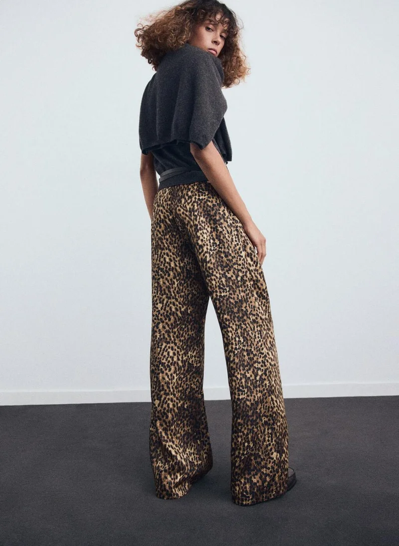 مانجو Leopard-print satin trousers