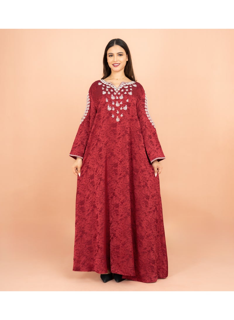 اكسا جلابية كلاسيكية مطبوعة بأكتاف مكشوفة وتصاميم كريستالية - Image 5