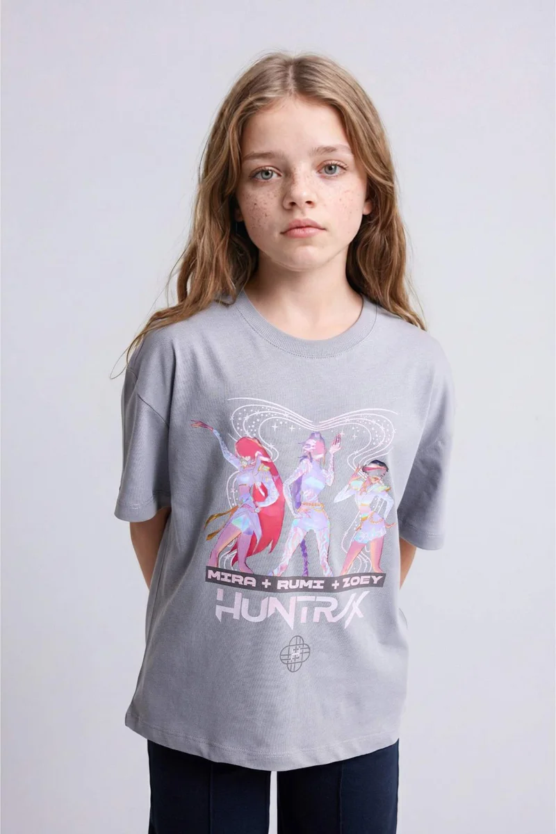ديفاكتو Oversize Fit Short Sleeve T-Shirt